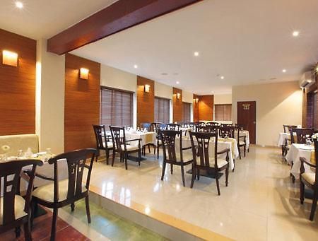 Отель Jk Park Residency Каннур Экстерьер фото