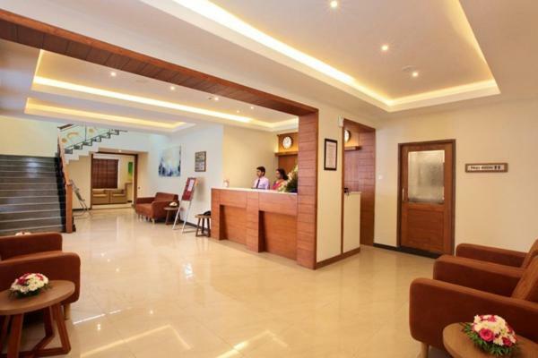 Отель Jk Park Residency Каннур Экстерьер фото