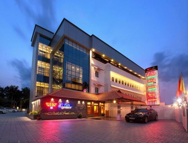 Отель Jk Park Residency Каннур Экстерьер фото